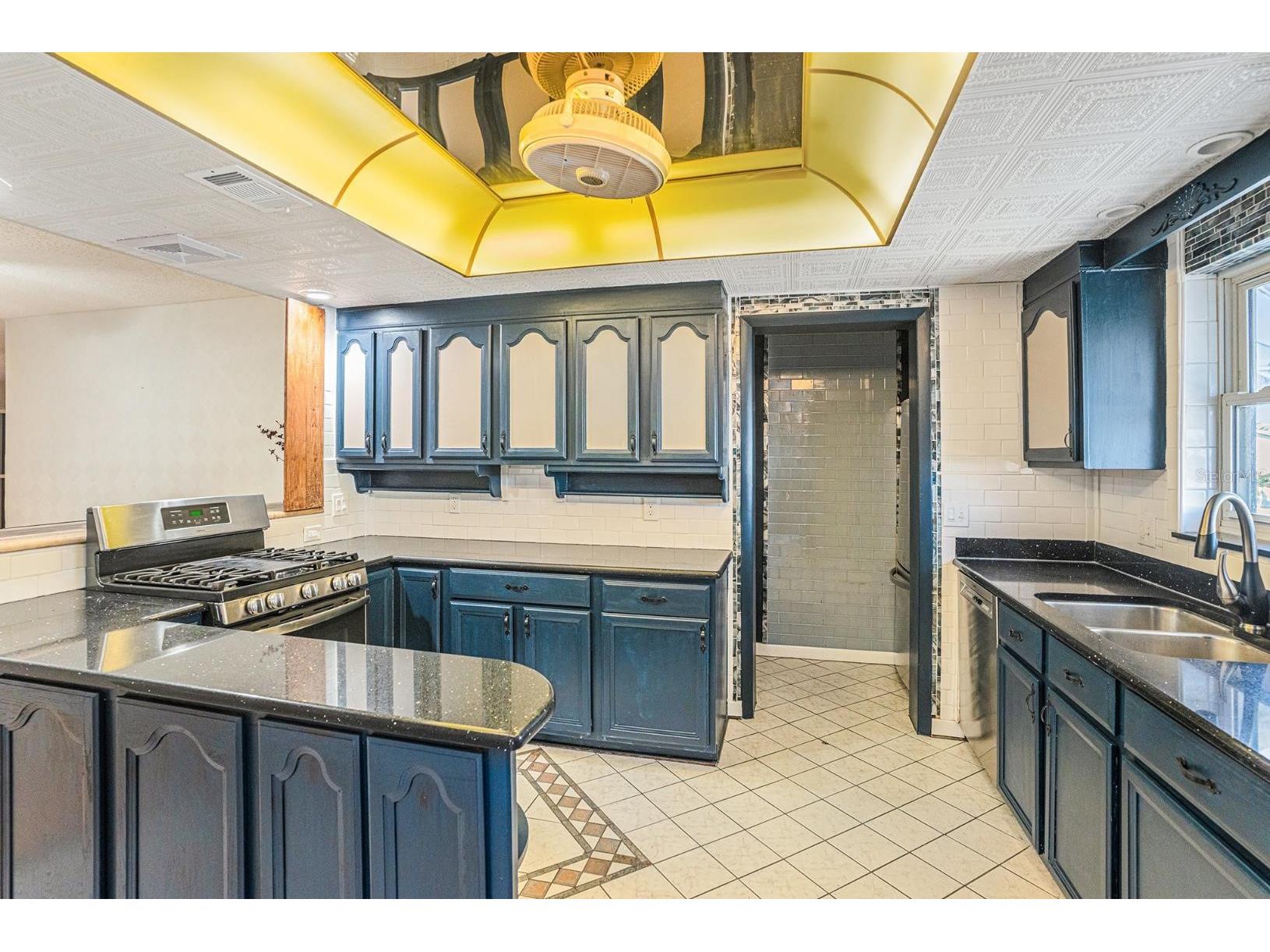 1900 59th Avenue N #210 Saint Petersburg FL 33714 TB8458996 image6