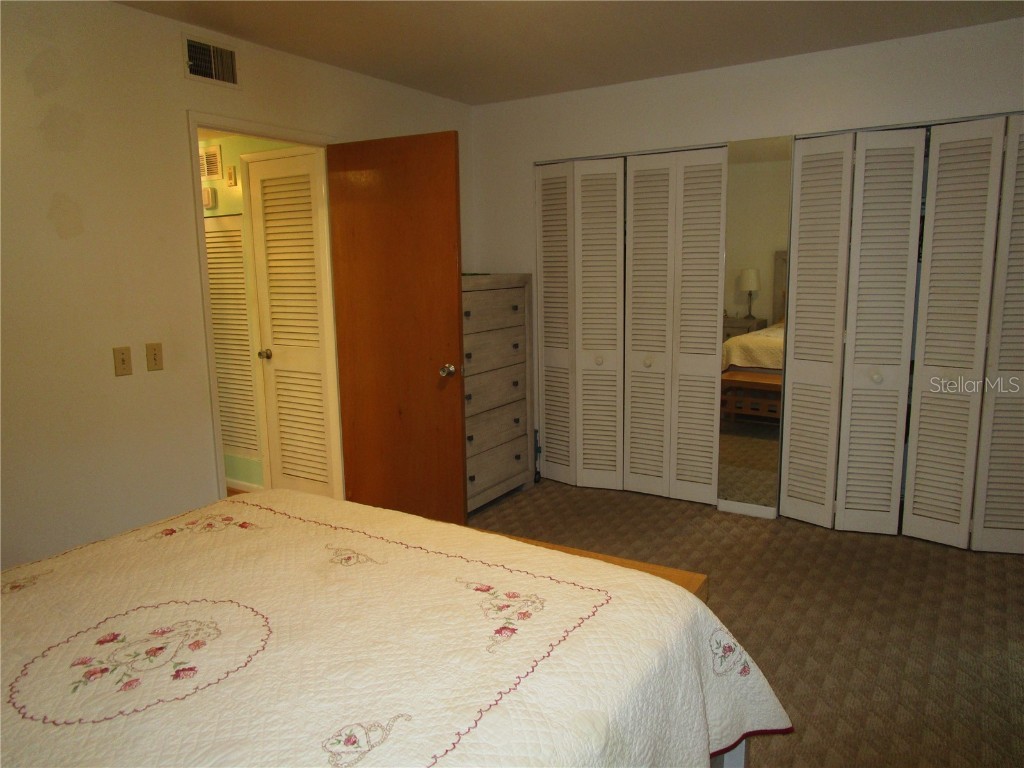 1900 59th Avenue N #212 Saint Petersburg FL 33714 - UATAN TB8342079 image12