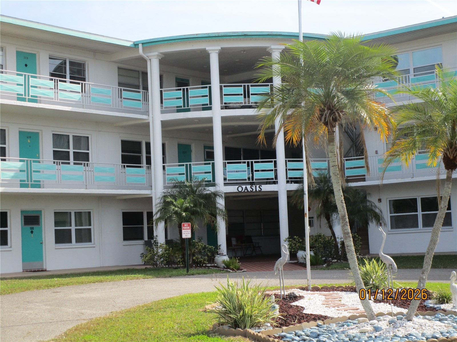 1900 59th Avenue N #305 Saint Petersburg FL 33714 - UATAN TB8463678 image1