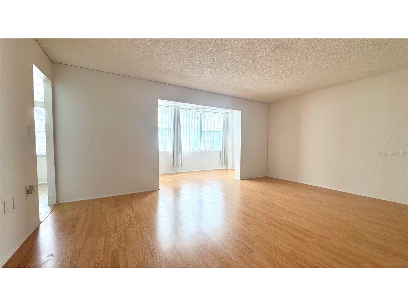 1900 68th Street N #106 Saint Petersburg FL 33710 TB8458110 image4