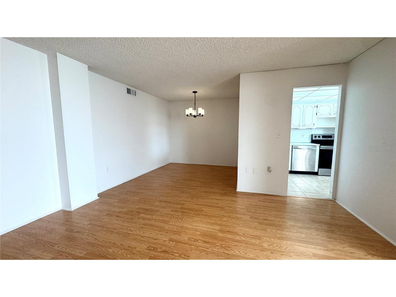 1900 68th Street N #106 Saint Petersburg FL 33710 TB8458110 image5