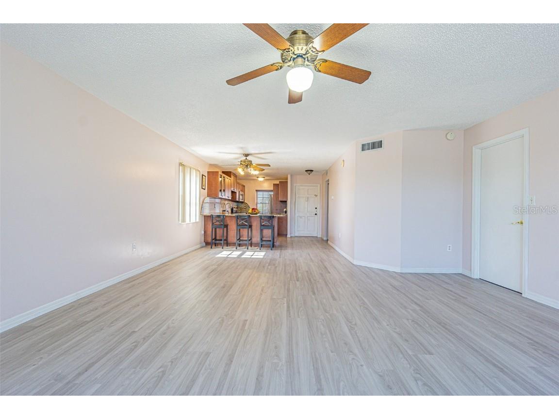 1900 68th Street N #301 Saint Petersburg FL 33710 TB8322399 image15