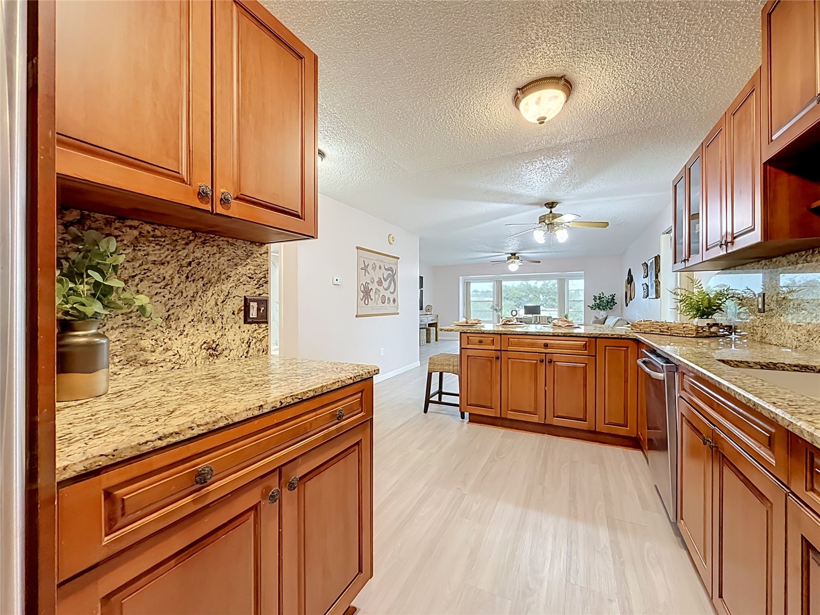 1900 68th Street N #301 Saint Petersburg FL 33710 TB8525318 image3