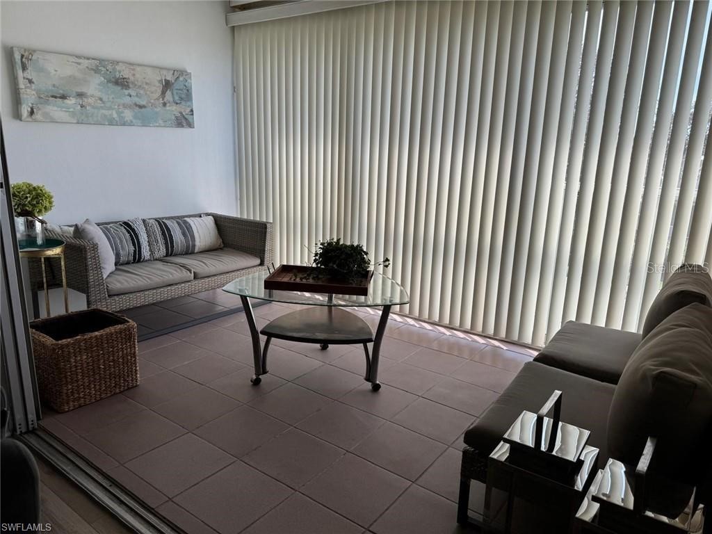 1900 Alamanda Drive #303 Naples FL 34102 C7513015 image5