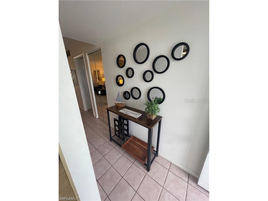 1900 Alamanda Drive #303 Naples FL 34102 C7513015 image6