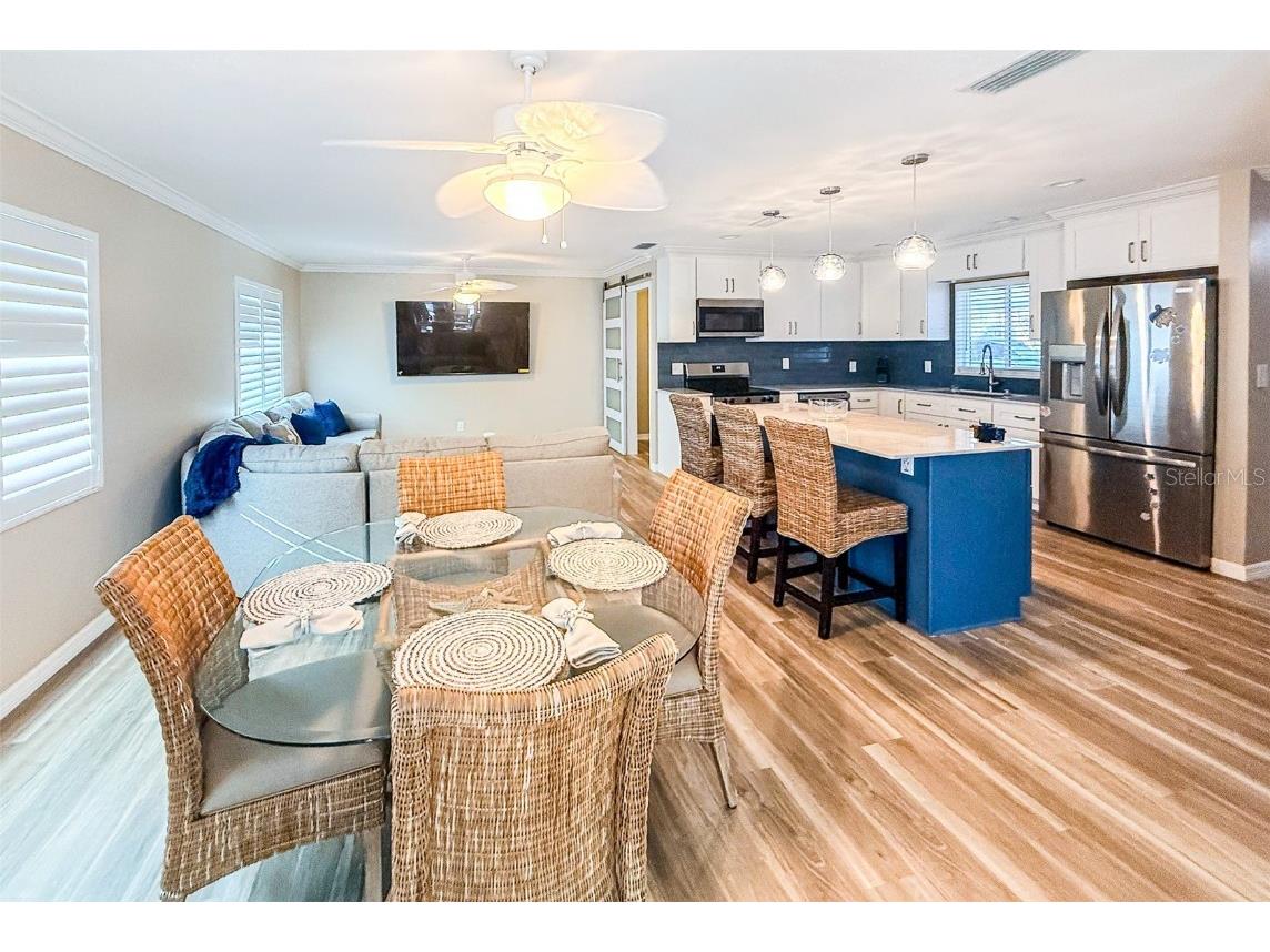 1900 Benjamin Franklin Drive #3 Sarasota FL 34236 A4650732 image11