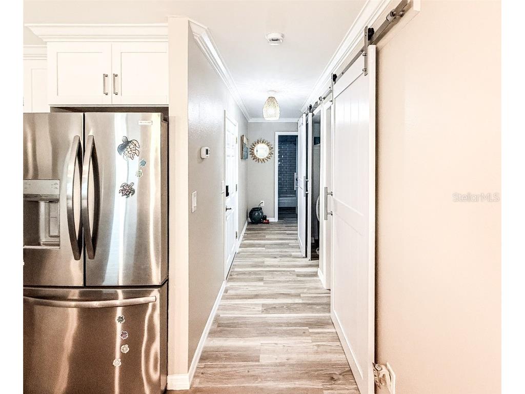 1900 Benjamin Franklin Drive #3 Sarasota FL 34236 A4650732 image8