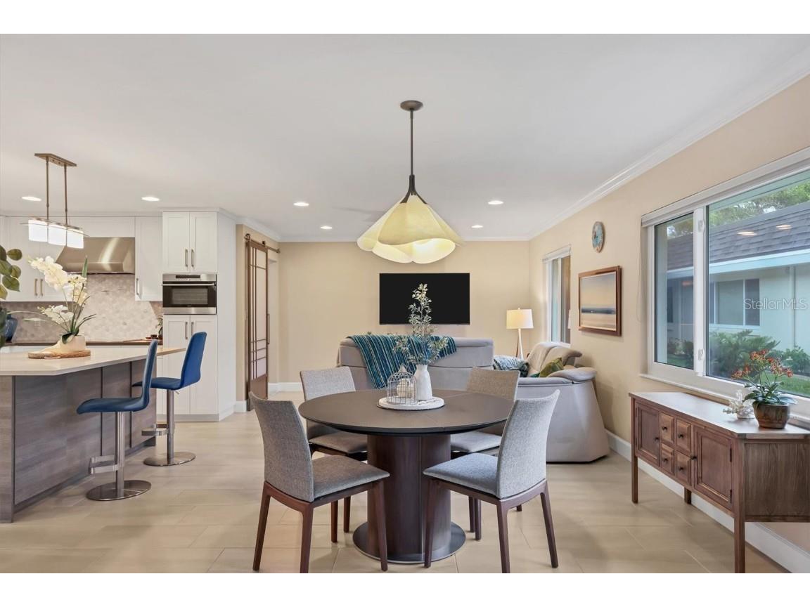 1900 Benjamin Franklin Drive #V-15 Sarasota FL 34236 A4621429 image12