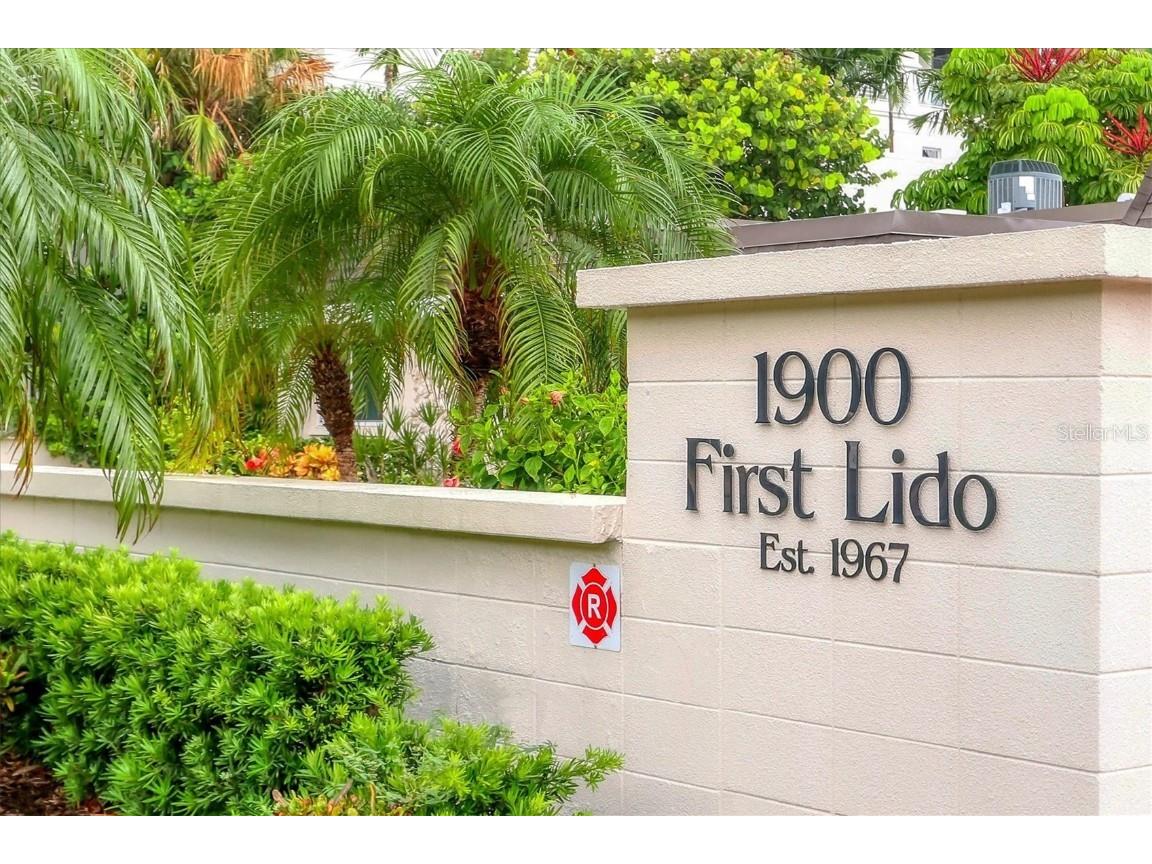 1900 Benjamin Franklin Drive #V-15 Sarasota FL 34236 A4621429 image25