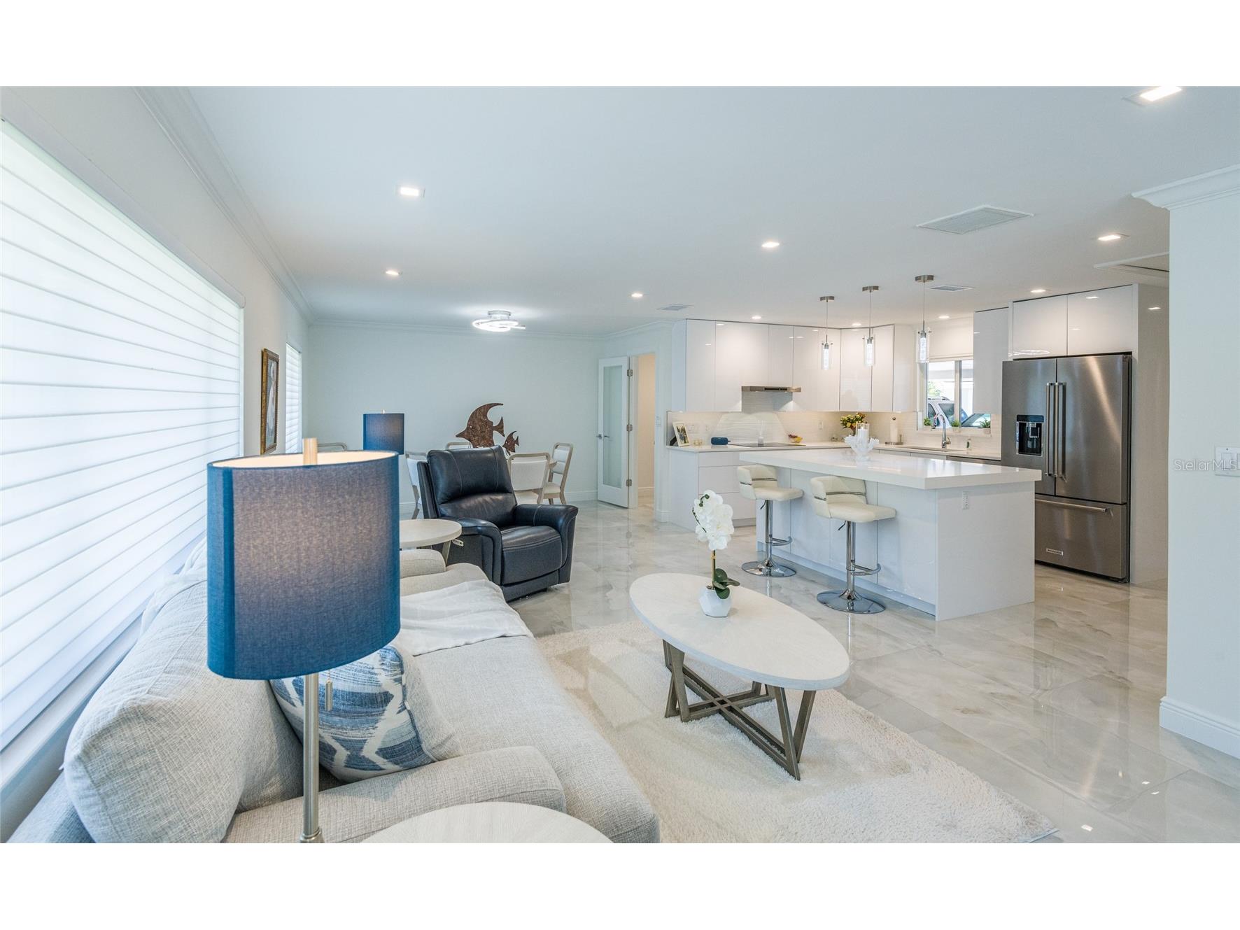 1900 Benjamin Franklin Drive #V11 Sarasota FL 34236 A4692271 image5