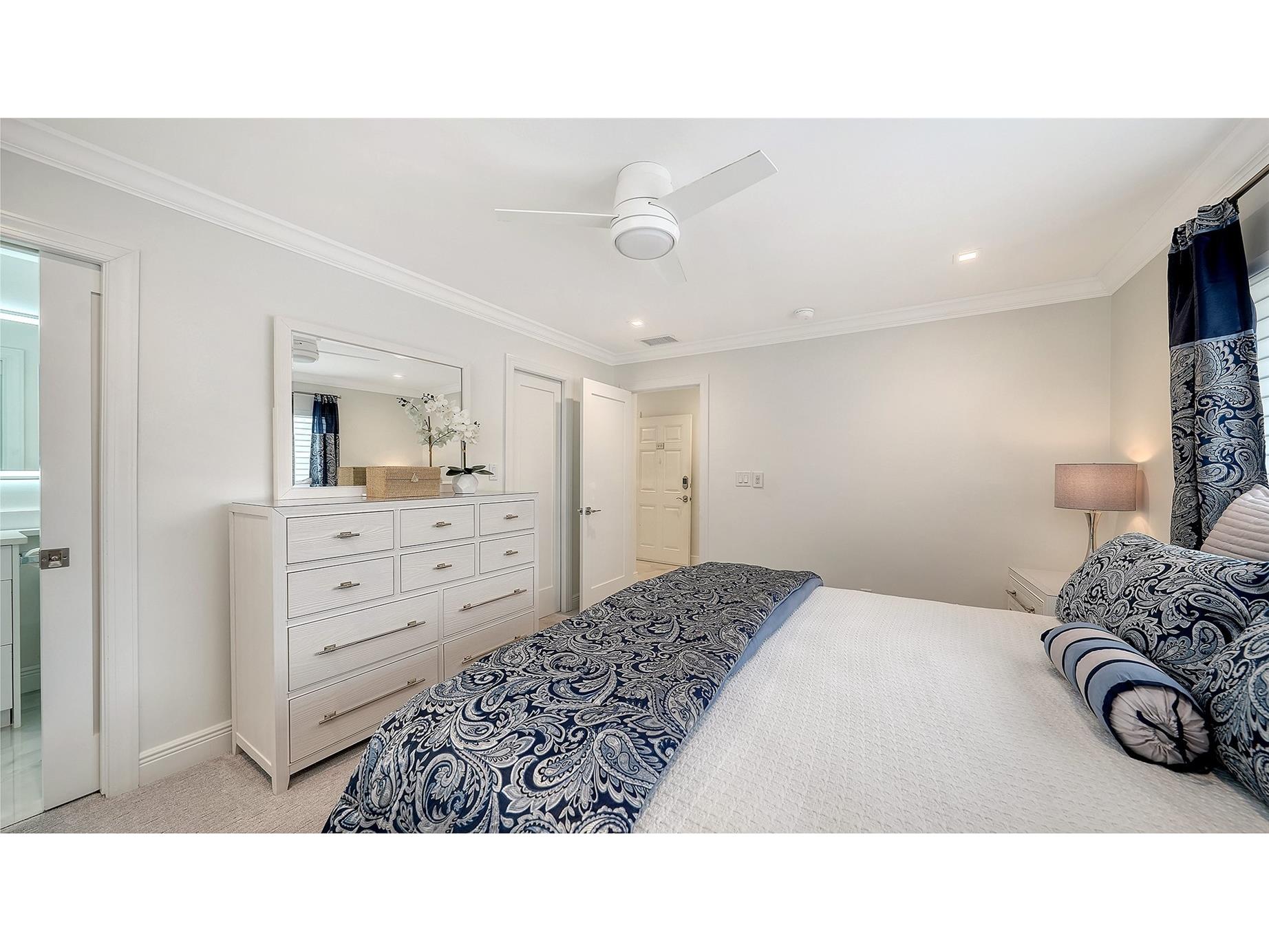 1900 Benjamin Franklin Drive #V11 Sarasota FL 34236 - GULF OF MEXICO A4696174 image22