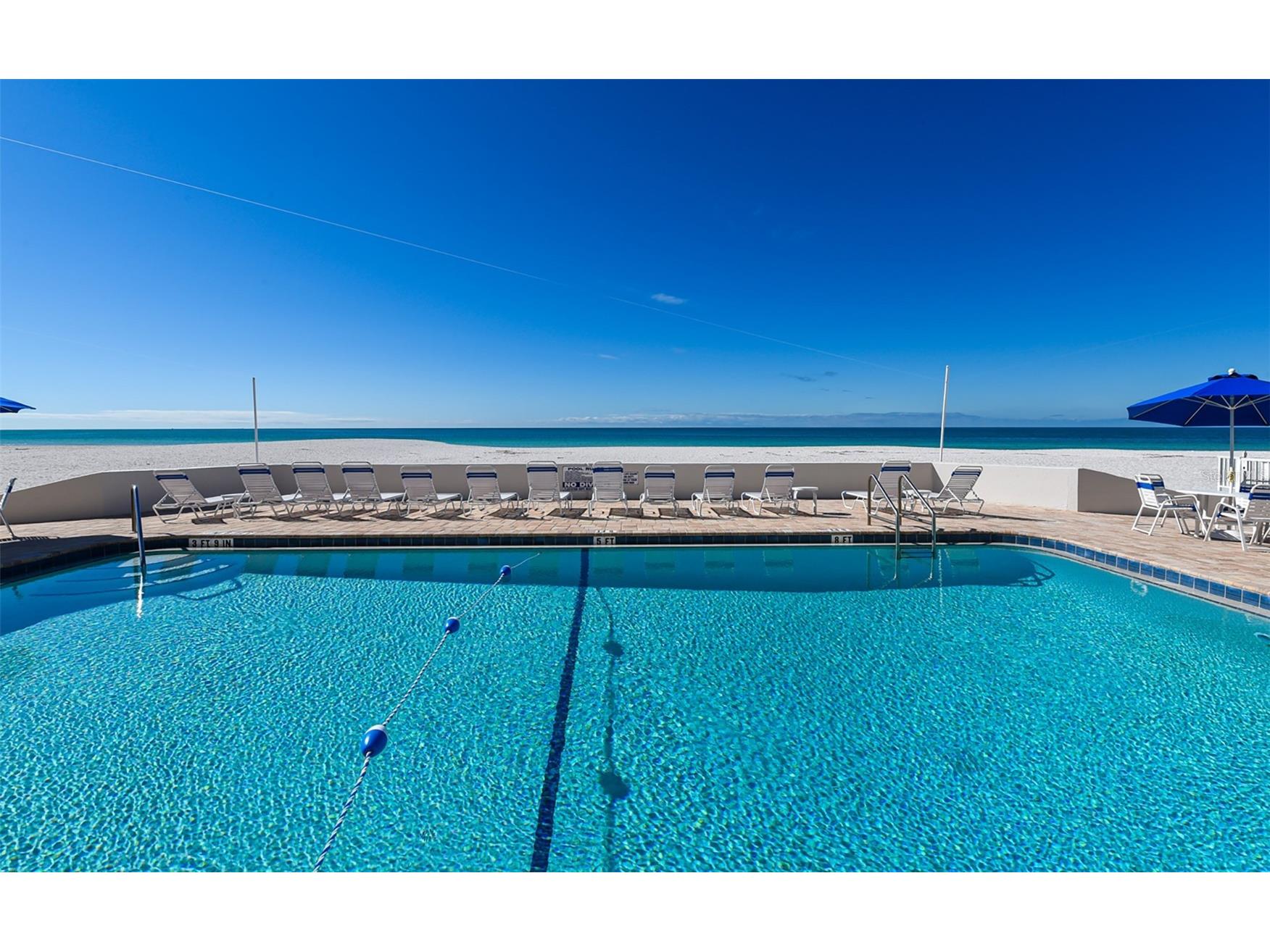 1900 Benjamin Franklin Drive #V11 Sarasota FL 34236 - GULF OF MEXICO A4696174 image4