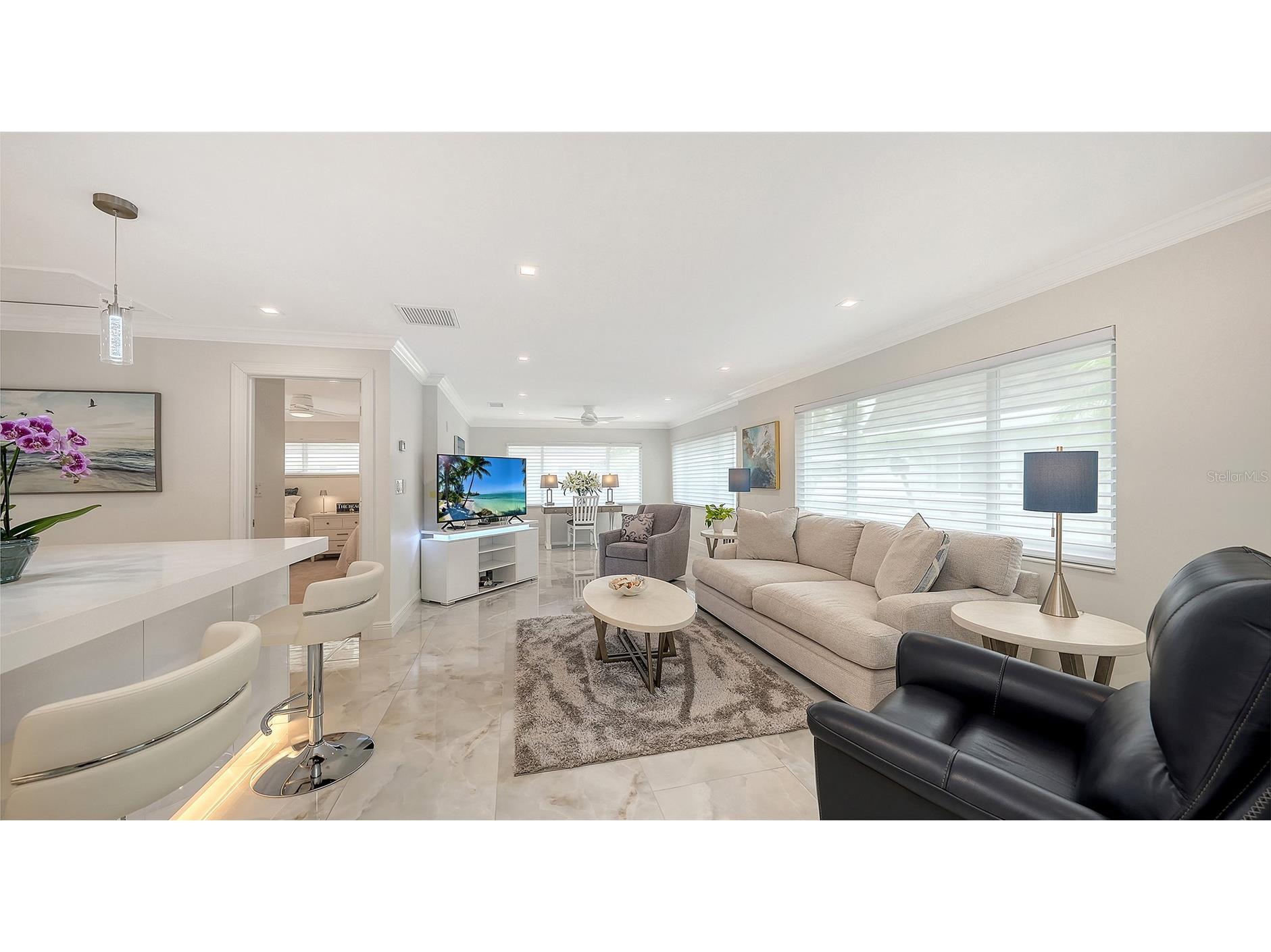 1900 Benjamin Franklin Drive #V11 Sarasota FL 34236 - GULF OF MEXICO A4696174 image5