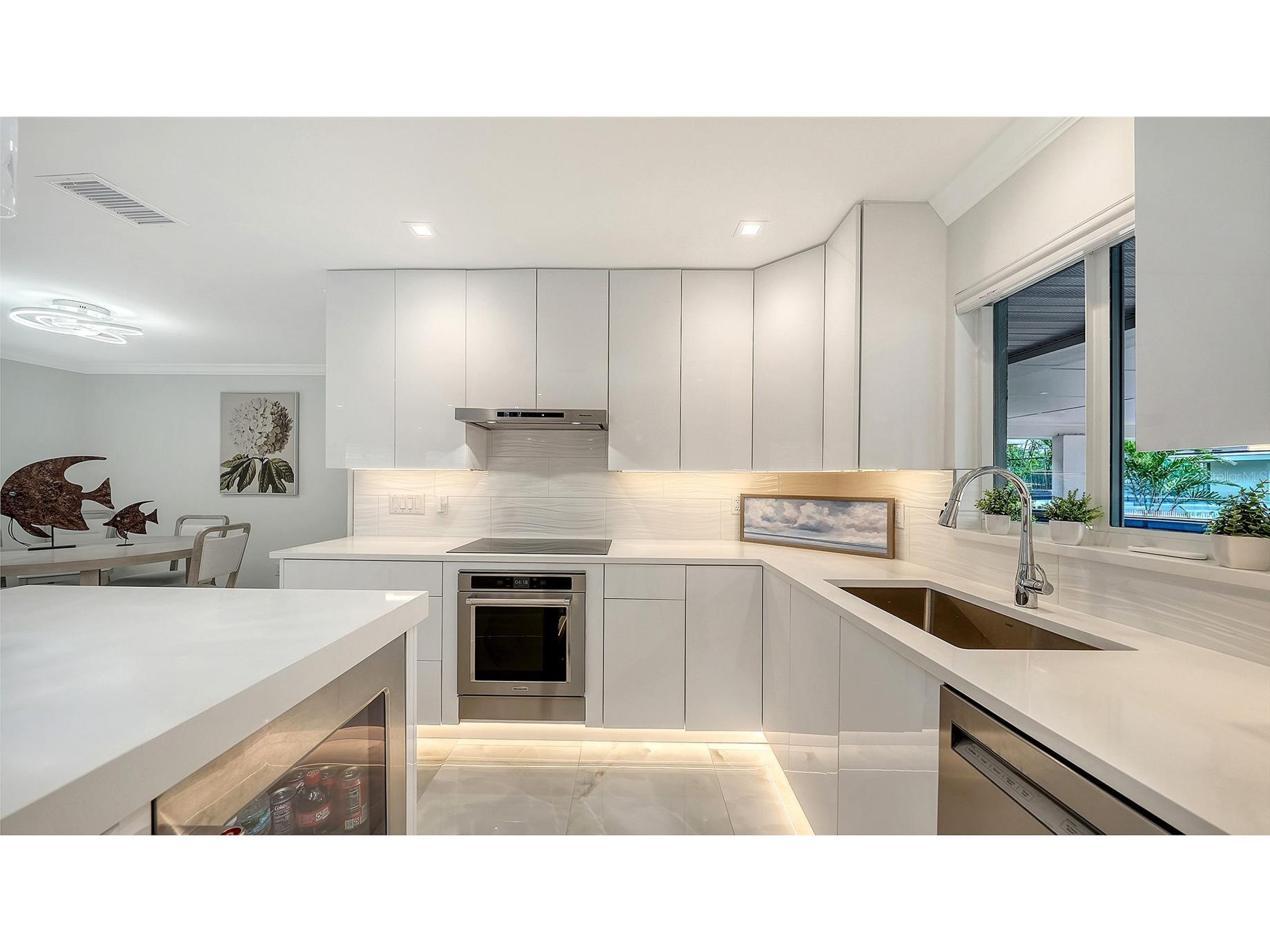 1900 Benjamin Franklin Drive #V11 Sarasota FL 34236 - GULF OF MEXICO A4696174 image9