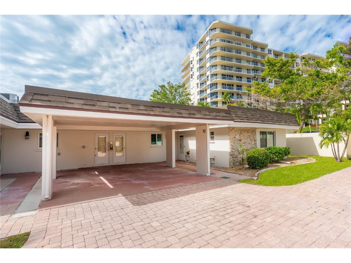 1900 Benjamin Franklin Drive #V12 Sarasota FL 34236 A4671208 image1