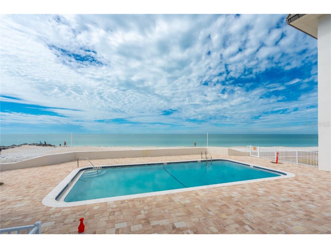 1900 Benjamin Franklin Drive #V12 Sarasota FL 34236 A4671208 image36