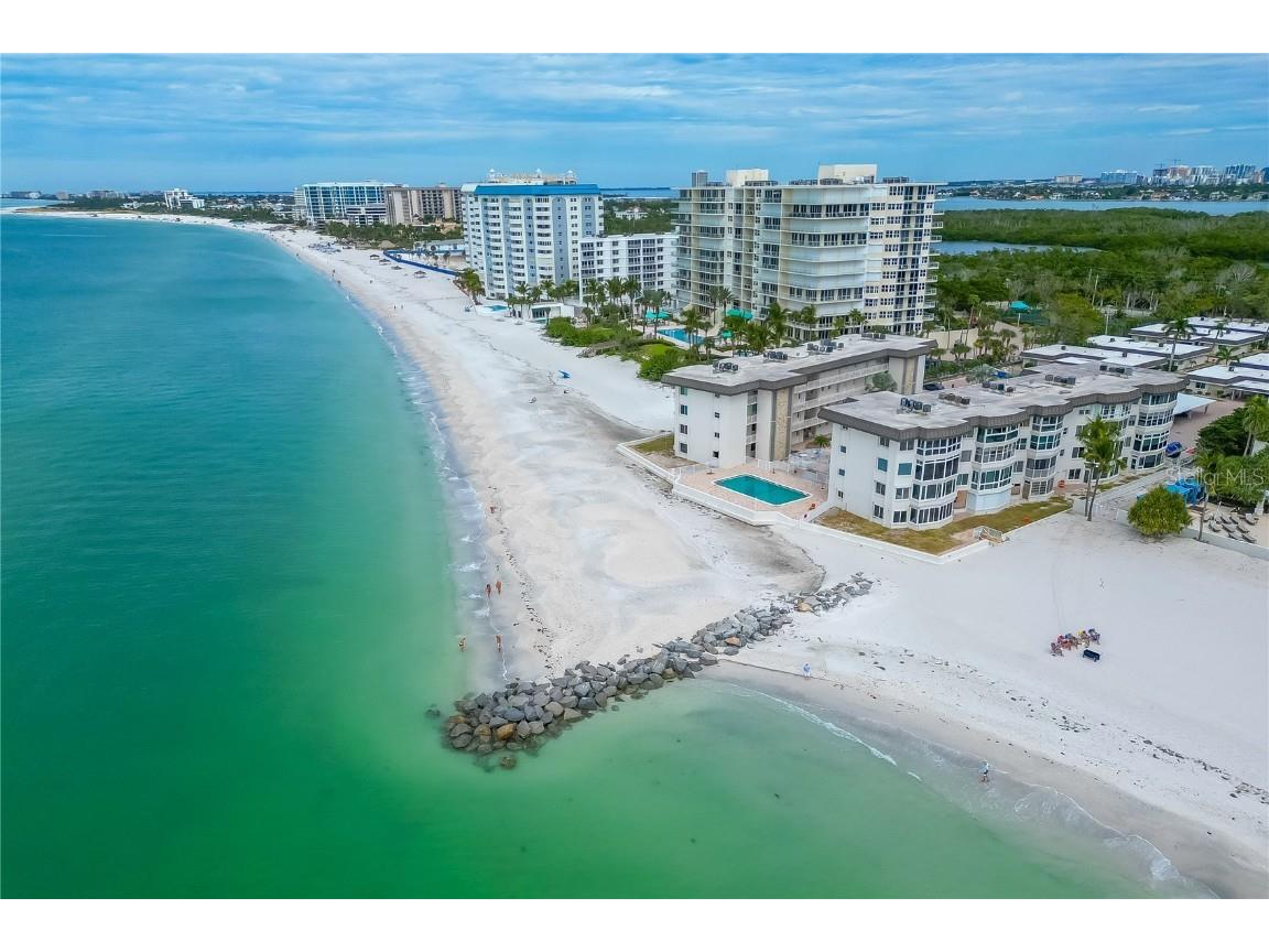 1900 Benjamin Franklin Drive #V12 Sarasota FL 34236 A4671208 image5