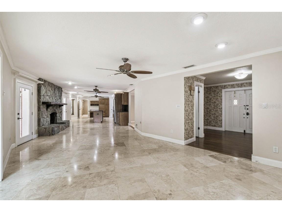 1900 Capri Road Valrico FL 33594 - VALRICO LAKE TB8454093 image16