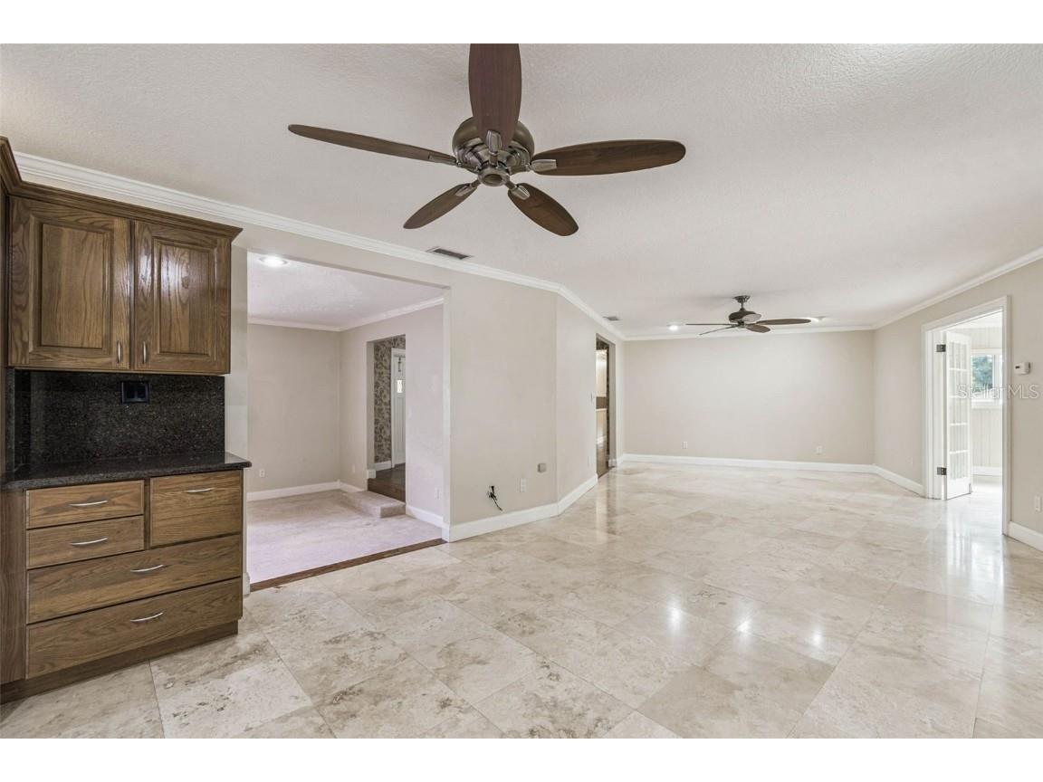 1900 Capri Road Valrico FL 33594 - VALRICO LAKE TB8454093 image27