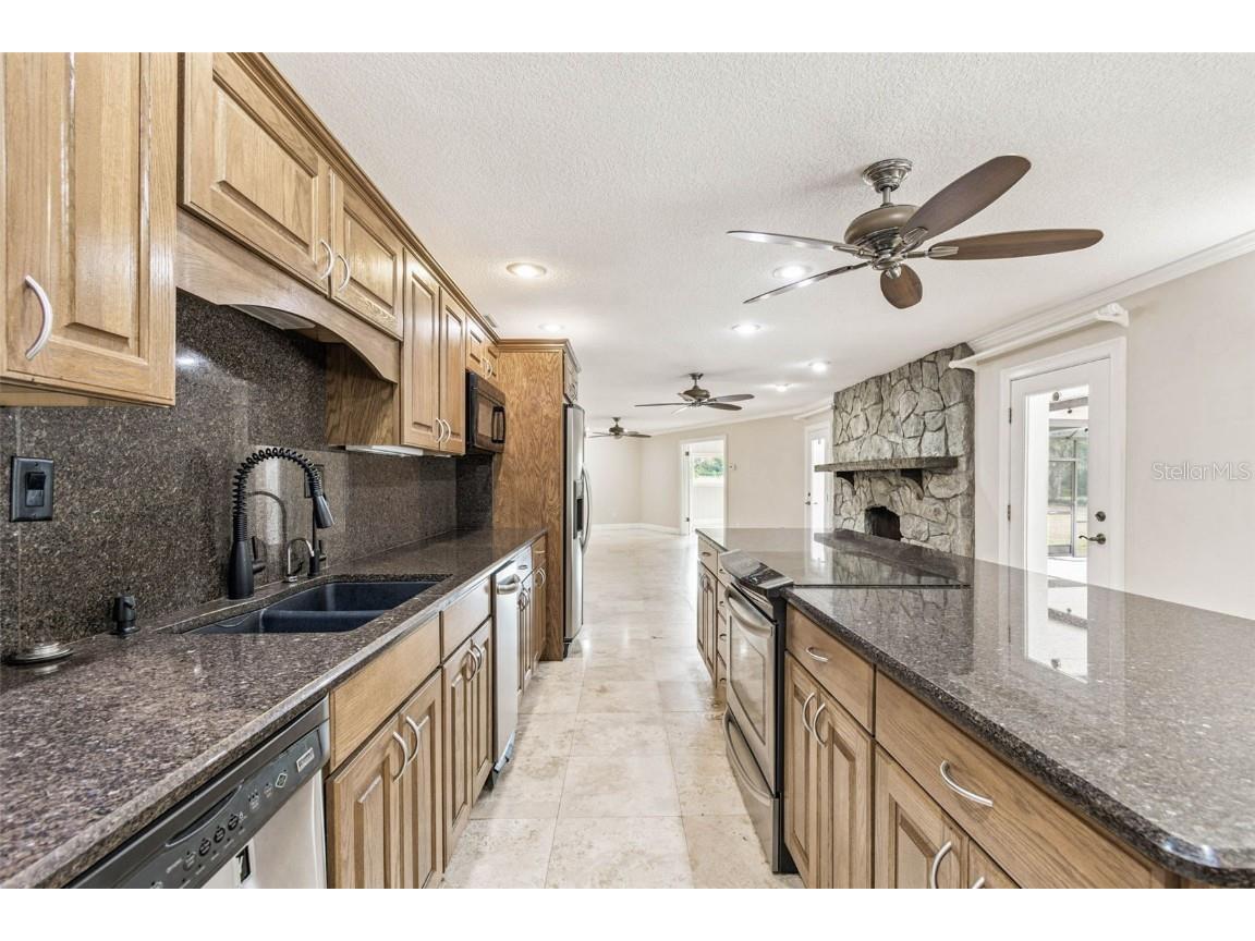 1900 Capri Road Valrico FL 33594 - VALRICO LAKE TB8454093 image39