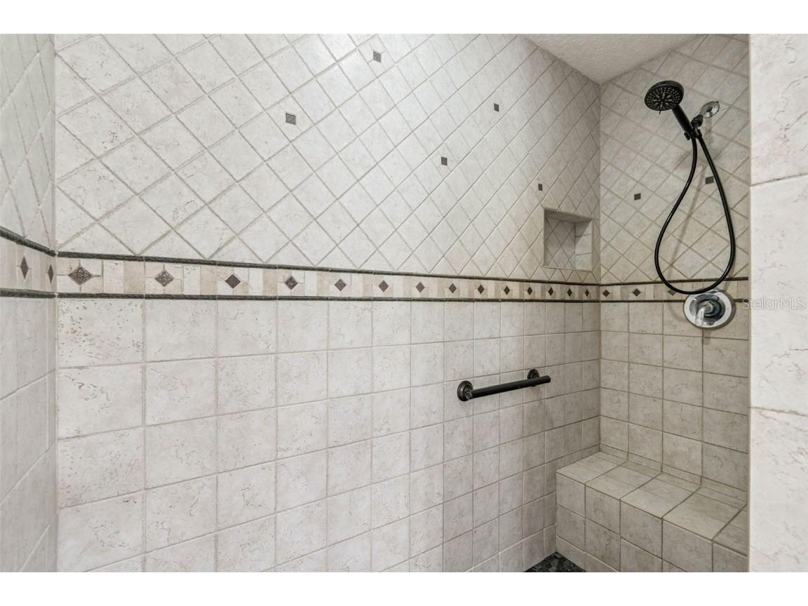 1900 Capri Road Valrico FL 33594 - VALRICO LAKE TB8454093 image59