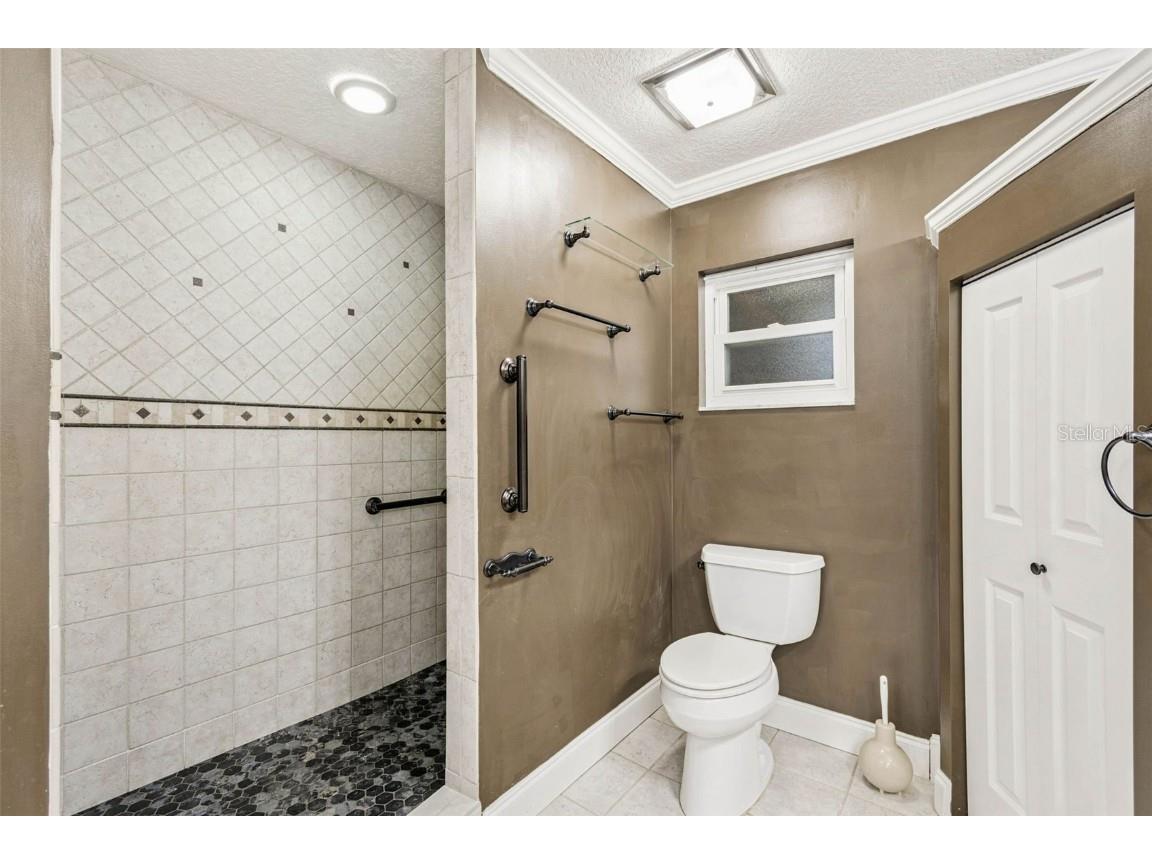 1900 Capri Road Valrico FL 33594 - VALRICO LAKE TB8454093 image60