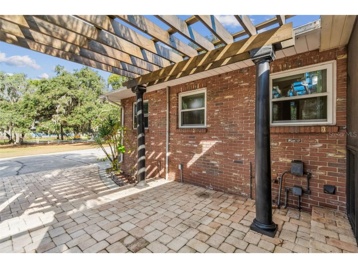 1900 Capri Road Valrico FL 33594 - VALRICO LAKE TB8454093 image79