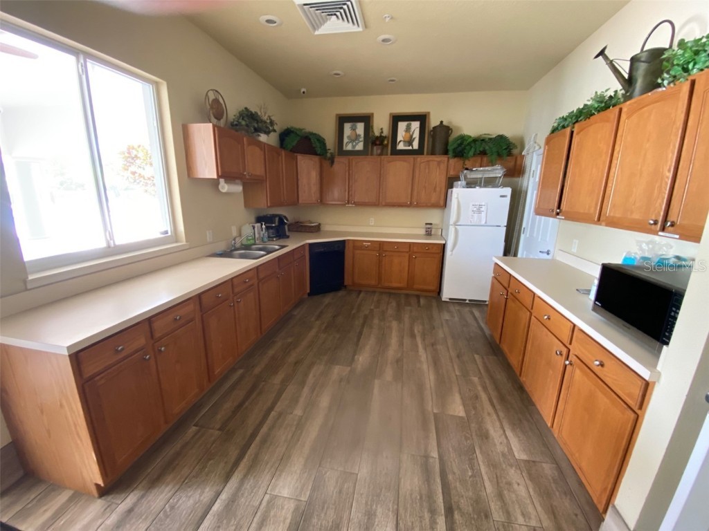 1900 Cascades Cove Drive Orlando FL 32820 TB8410841 image74