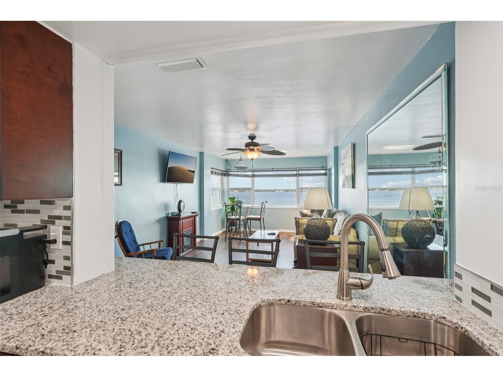 1900 Clifford Street #701A Fort Myers FL 33901 - CALOOSAHATCHEE RIVER A4673644 image15