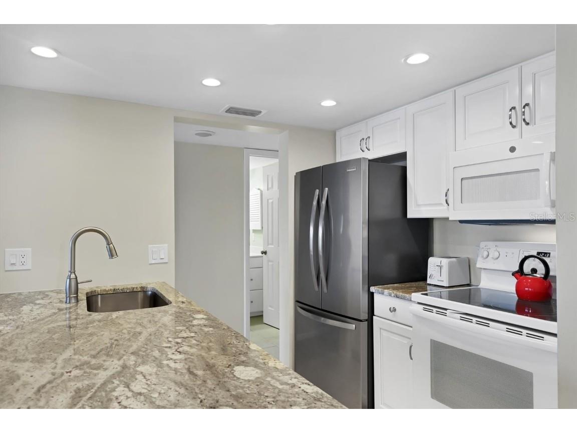 1900 Cove Ii Place #127 Sarasota FL 34242 A4671495 image12