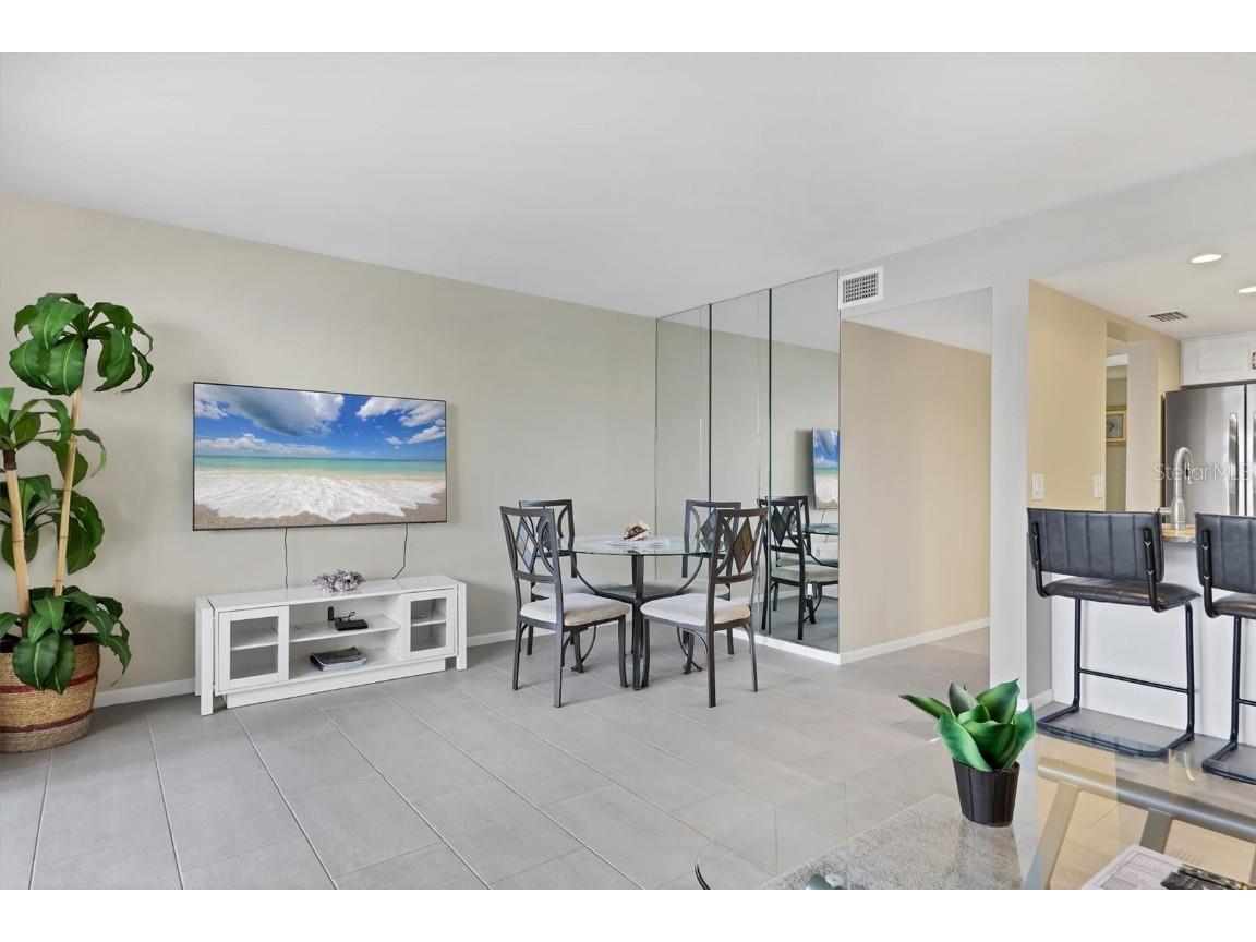 1900 Cove Ii Place #127 Sarasota FL 34242 A4671495 image16