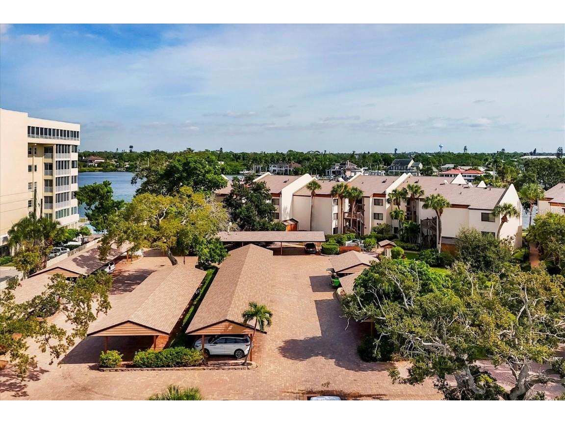 1900 Cove Ii Place #127 Sarasota FL 34242 A4671495 image3