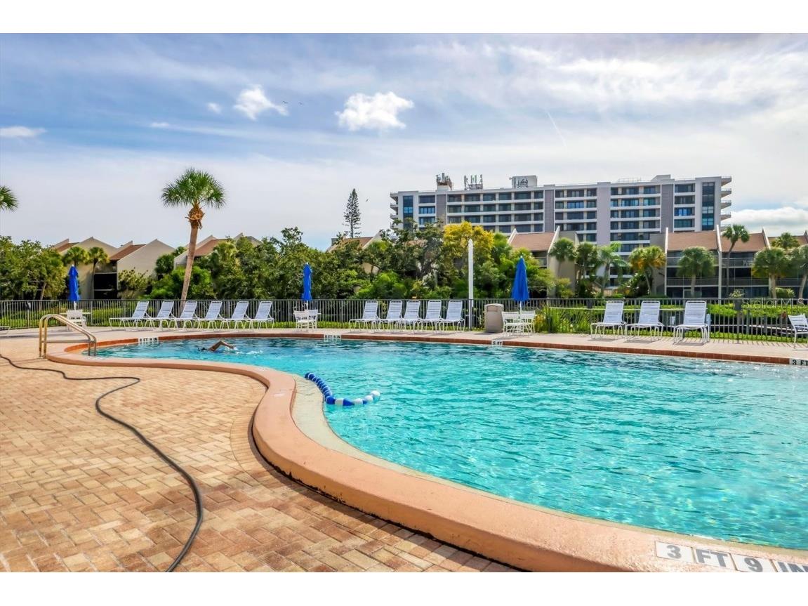 1900 Cove Ii Place #127 Sarasota FL 34242 A4671495 image39