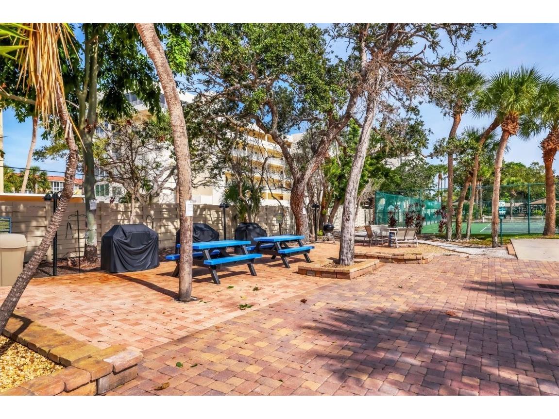 1900 Cove Ii Place #127 Sarasota FL 34242 A4671495 image44