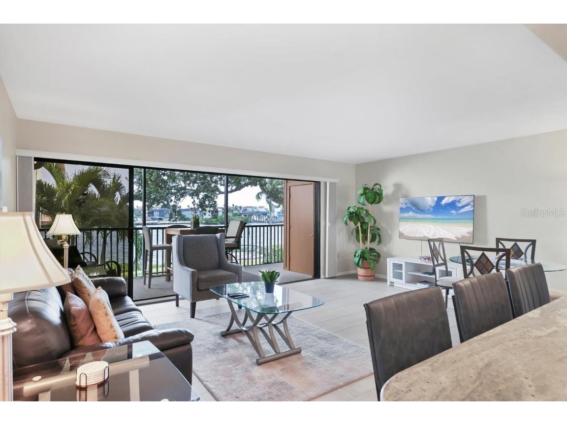 1900 Cove Ii Place #127 Sarasota FL 34242 A4671495 image7