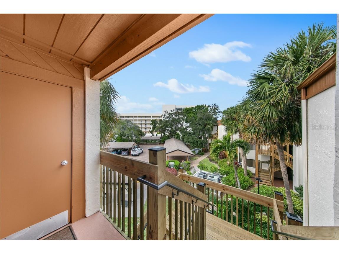 1900 Cove Ii Place #138 Sarasota FL 34242 A4672795 image2