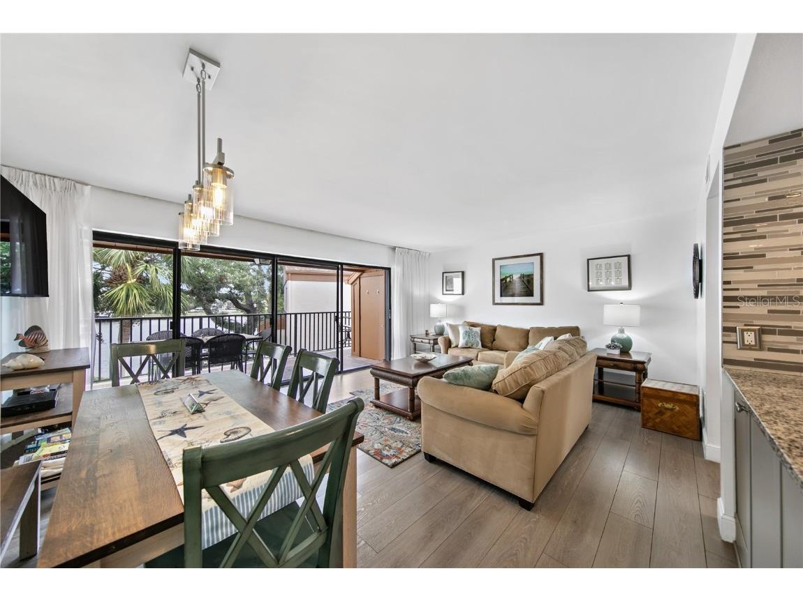 1900 Cove Ii Place #138 Sarasota FL 34242 A4672795 image3