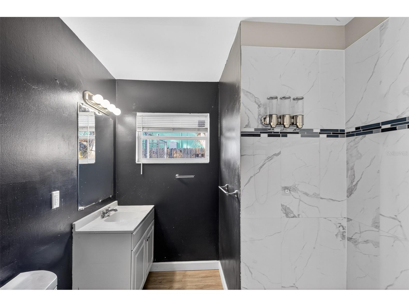 1900 Freeport Street Orlando FL 32808 O6381531 image21