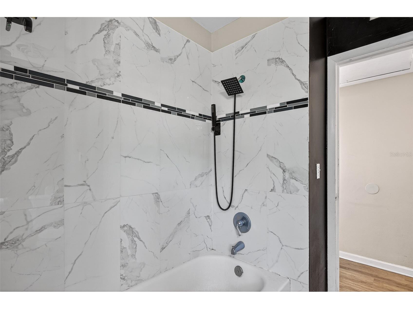 1900 Freeport Street Orlando FL 32808 O6381531 image22