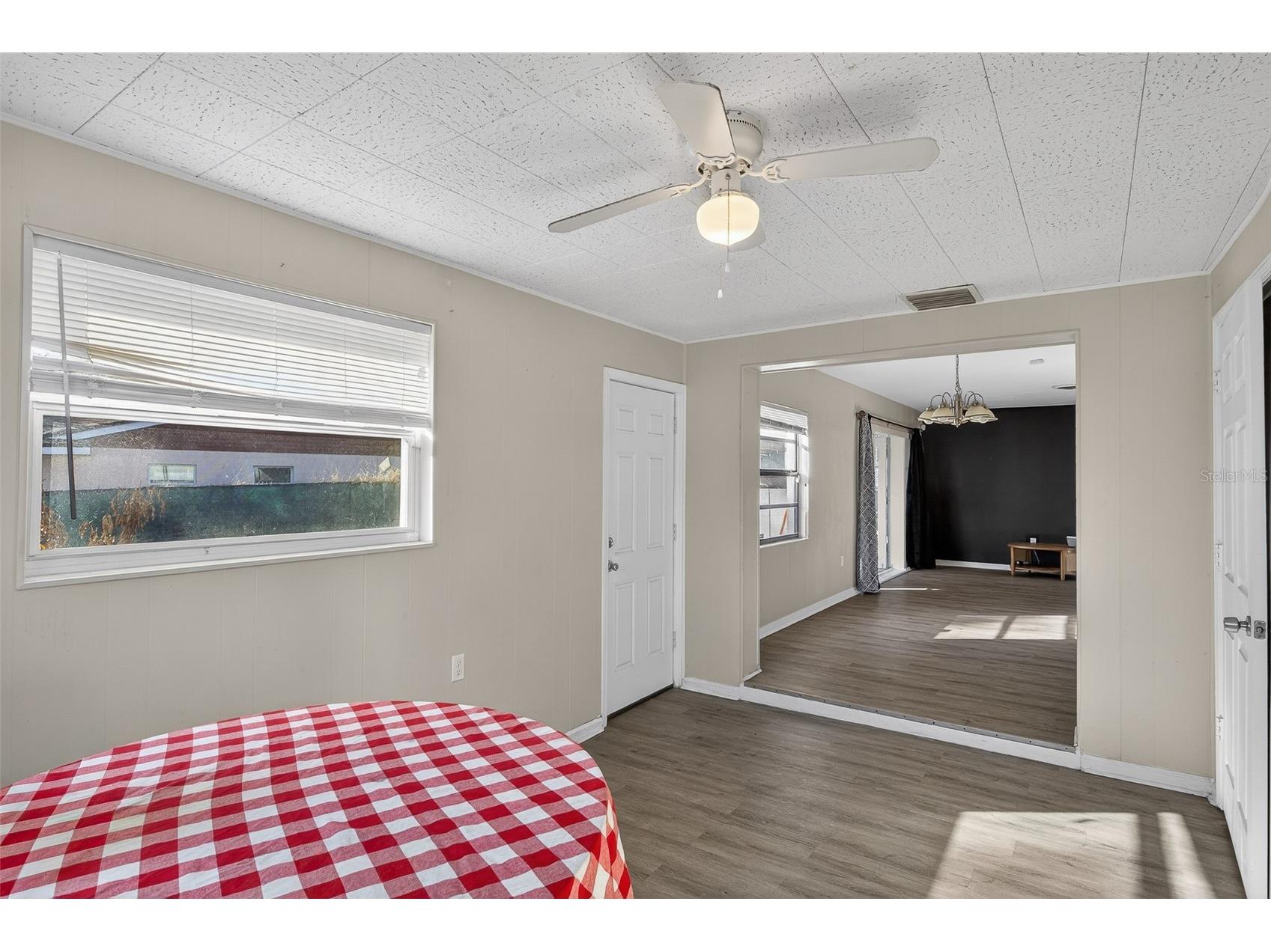 1900 Freeport Street Orlando FL 32808 O6381531 image9