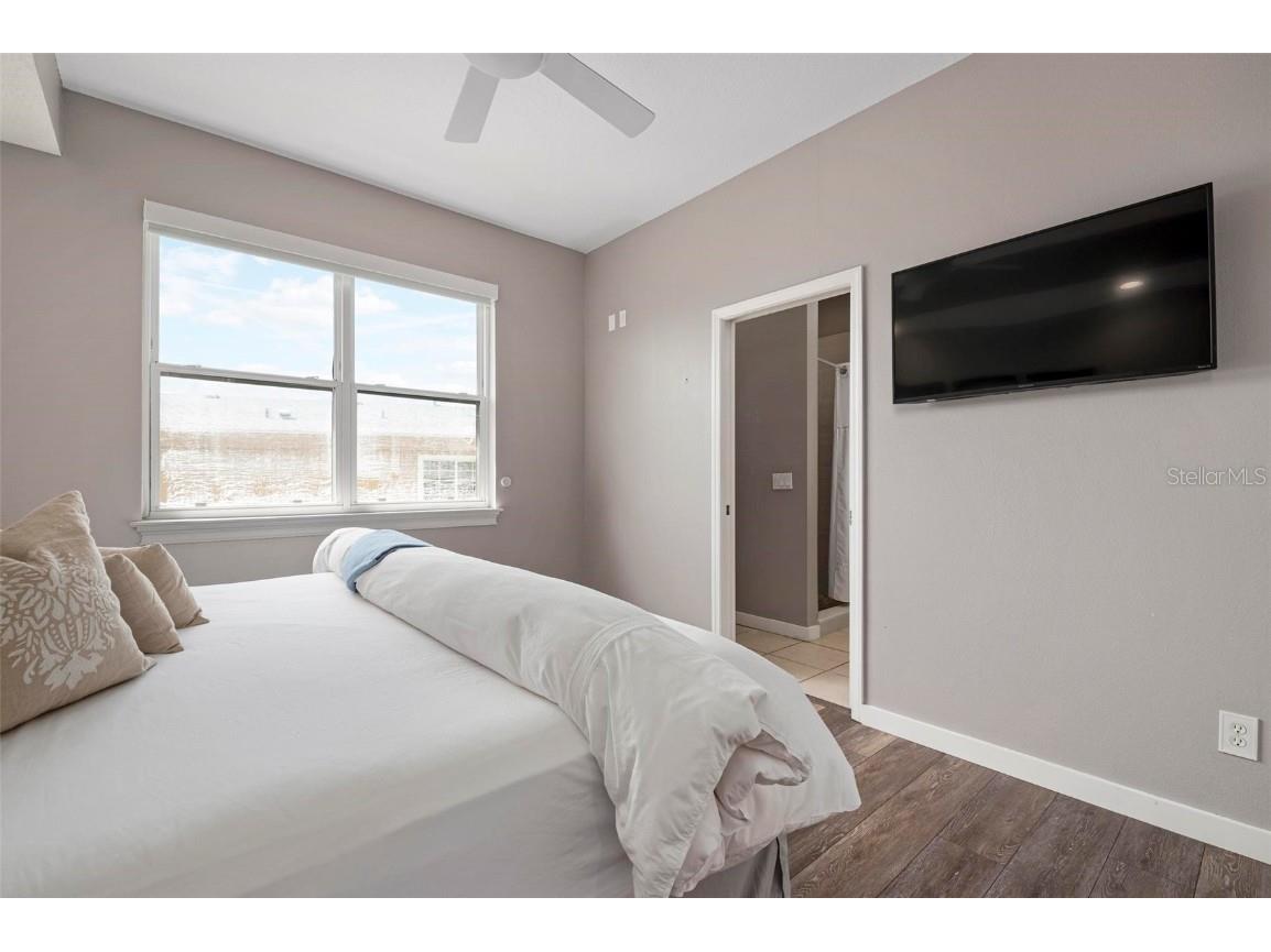 1900 Gulf Drive N #1 Bradenton Beach FL 34217 - GULF OF MEXICO A4623438 image22