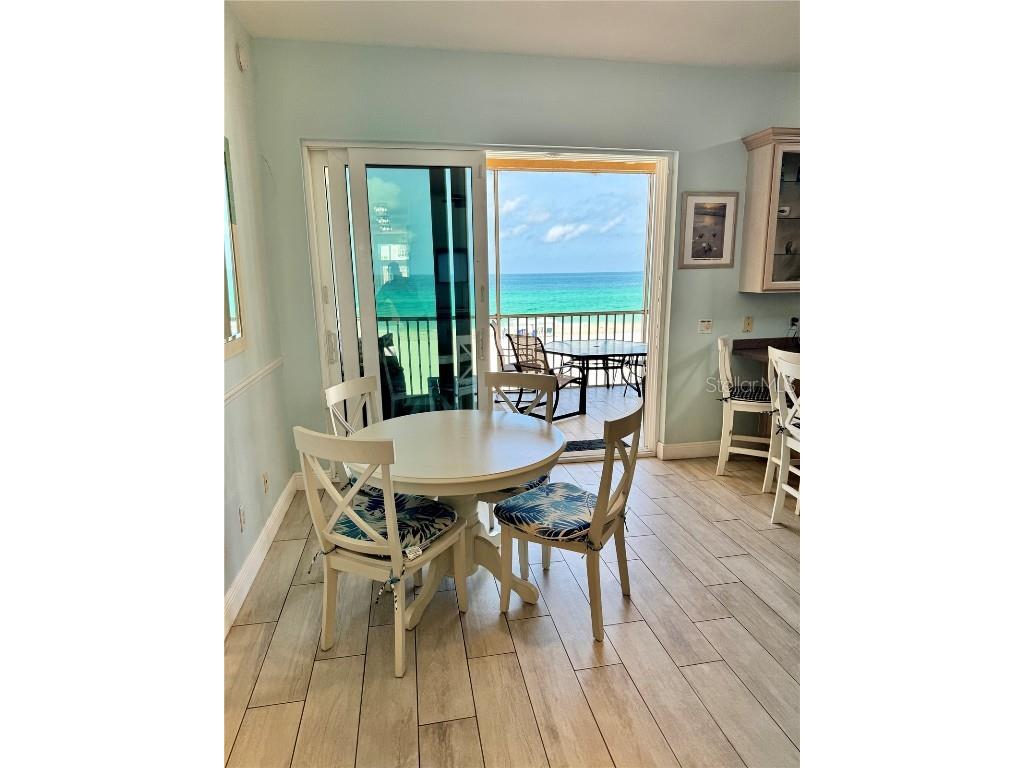 1900 Gulf Drive N #4 Bradenton Beach FL 34217 - GULF OF MEXICO A4620969 image3