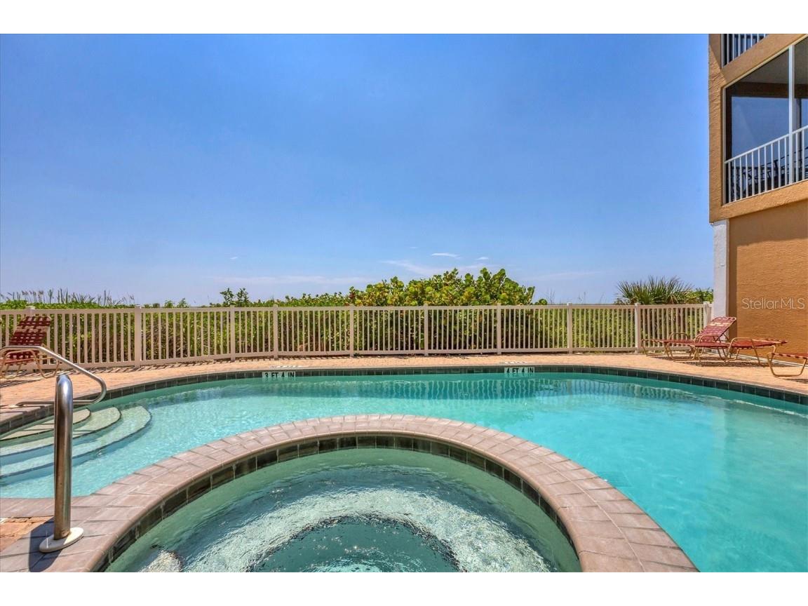 1900 Gulf Drive N #4 Bradenton Beach FL 34217 - GULF OF MEXICO A4620969 image34