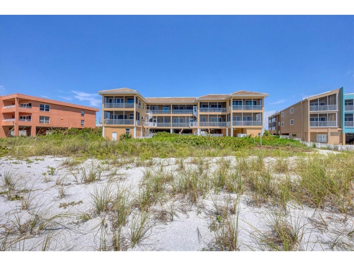 1900 Gulf Drive N #4 Bradenton Beach FL 34217 - GULF OF MEXICO A4620969 image40