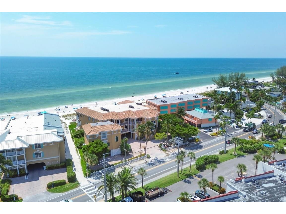 1900 Gulf Drive N #4 Bradenton Beach FL 34217 - GULF OF MEXICO A4620969 image43