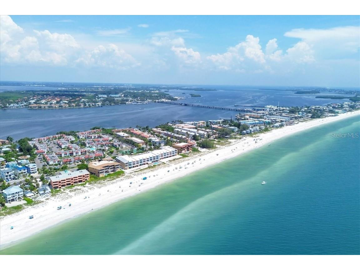 1900 Gulf Drive N #4 Bradenton Beach FL 34217 - GULF OF MEXICO A4620969 image51