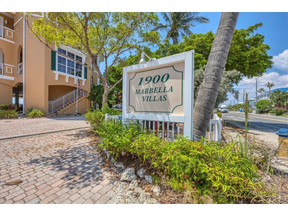 1900 Gulf Drive N #4 Bradenton Beach FL 34217 - GULF OF MEXICO A4620969 image54