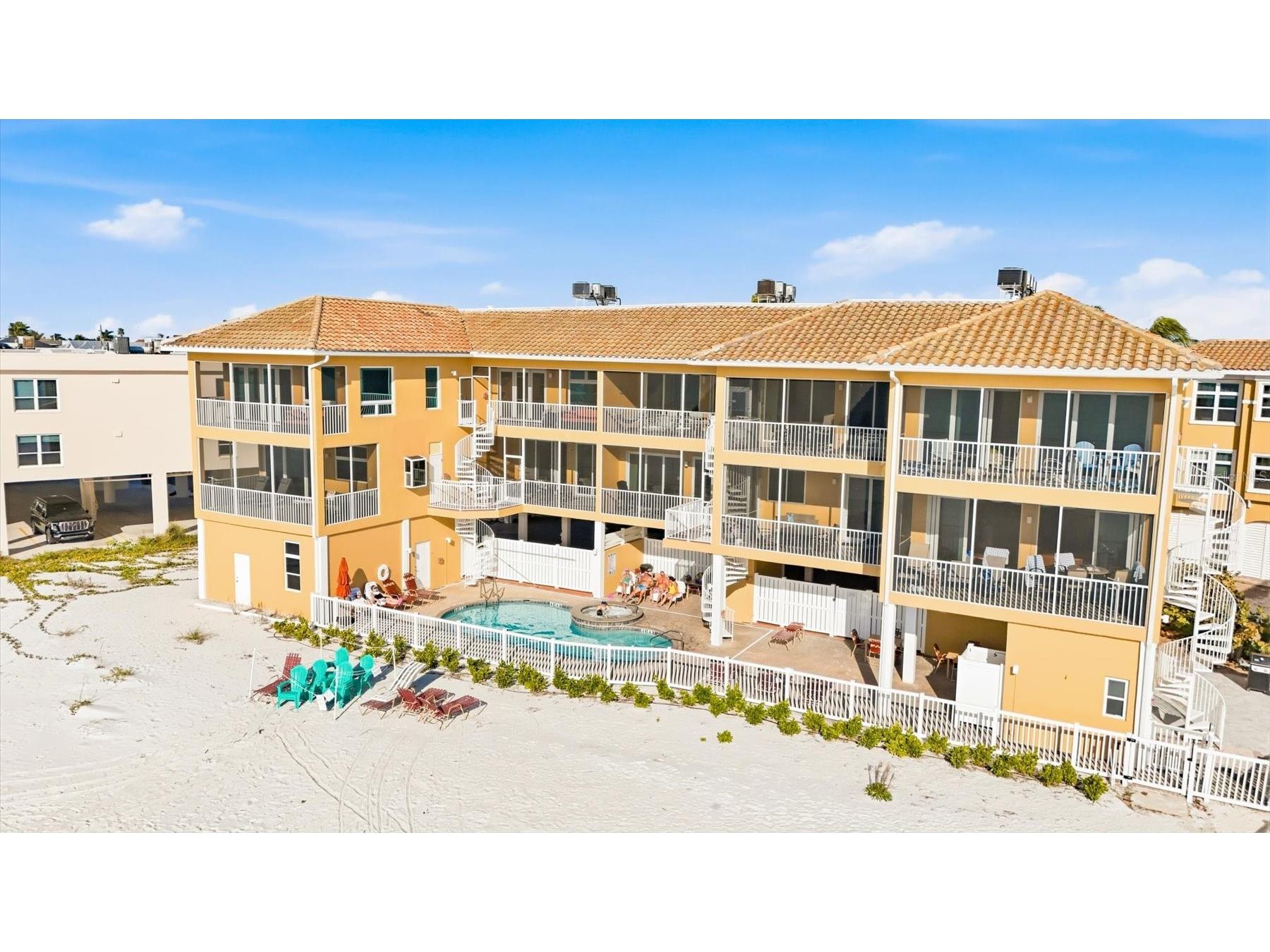 1900 Gulf Drive N #4 Bradenton Beach FL 34217 - GULF OF MEXICO A4620969 image56
