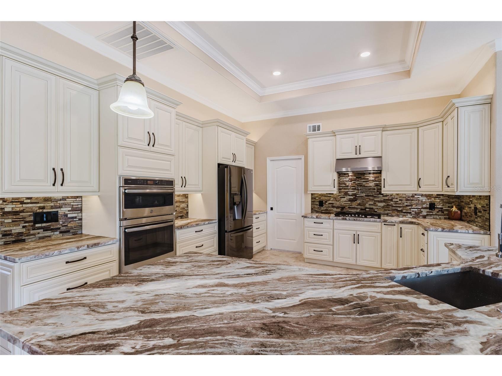 1900 Nuremberg Boulevard Punta Gorda FL 33983 A4686035 image2