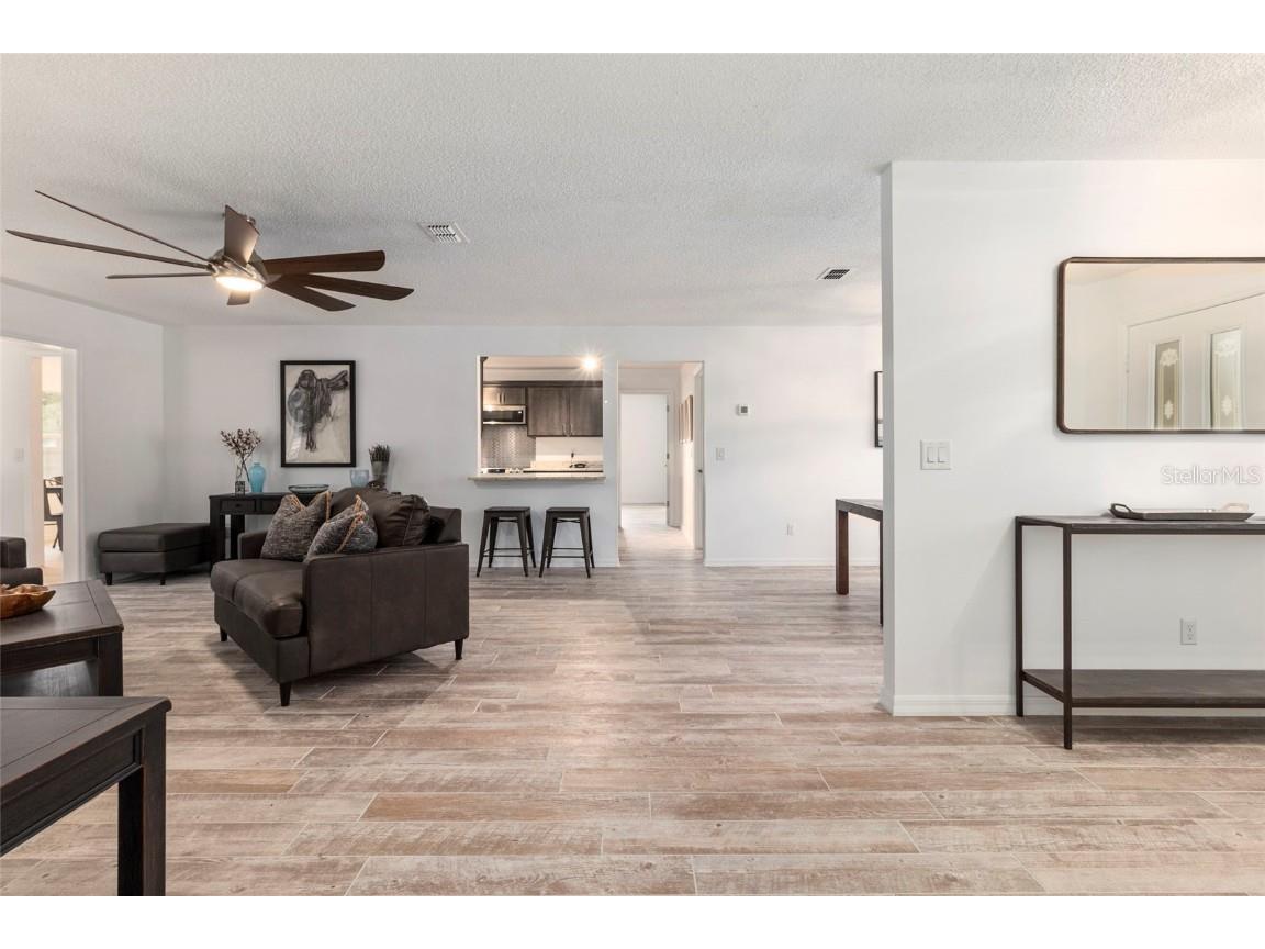 1900 NW 73rd Terrace Ocala FL 34482 OM638344 image2